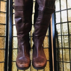 St John’s Bay Distressed Leather Boots